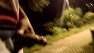 Quase fui pego punheta em local público