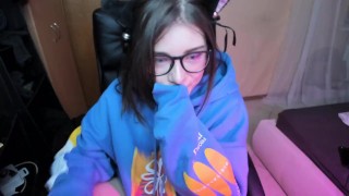 Quiet masturbation and blowjob