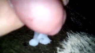 Tomando mi lechita de la mañana! waking up and licking my own cum!