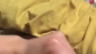 喘ぎ声 オナニー コタツに入りながら射精 Japanese cute voice masturbation orgasm