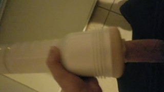 Fucking my fleshlight