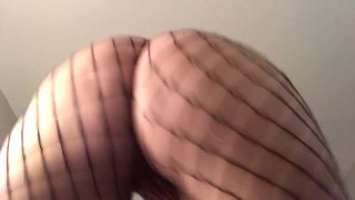 Ass Shaking & Spanking Tease