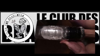 Branle avec fleshlight Quickshot ventouse sous le bureau (Clubdesbranleurs)