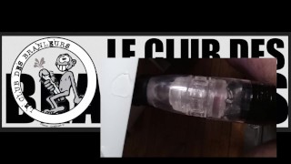 Branle avec fleshlight Quickshot ventouse sous le bureau (Clubdesbranleurs)