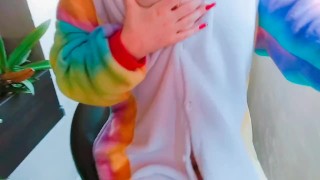 Step Sister lets me touch her body when I need to 