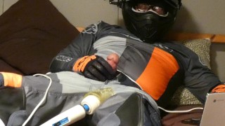 Cumming Handsfree in Motocross Gear with POV shot