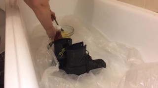 Destroying Boots with Savoury Mess