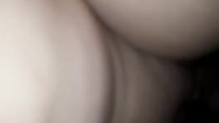 Mi marido trabajando y yo cogiendo con el vecino en la casa.... ricooo!!!!