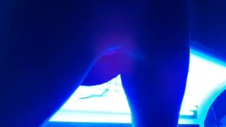 Ebony Amateur warming up