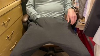 Straight bro jerks off in closet