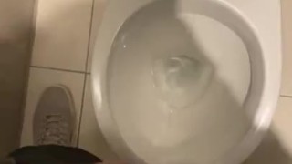 Back at the gym wanking off in gym toilets 