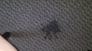 Squirting piss in bosses office 