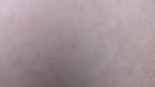 Probando las tangas mas calientes! Sexy novia modela su lenceria! 