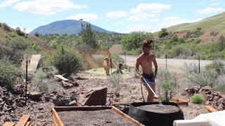 FULL HD DIRTY BOY SHOWERS OFF WITH THE HOES & SPRAYS DOWN SOME SEED