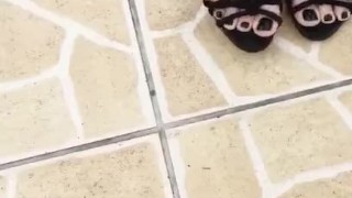 tici_feet @tici_feet IG tici feet showing black sandal and black toenails