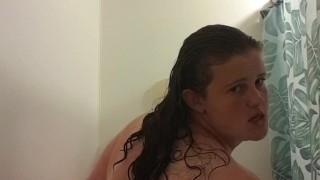 BBW Showers and Plays with Herself