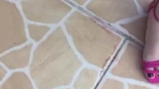 @tici_feet IG tici feet tici_feet showing my feet & arezzo pink sandal