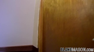  British amateur has his anal hole tested doggy style