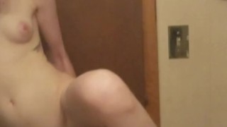 Fingering myself after a bath ^.^