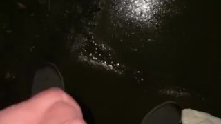 Outdoor wanking on the streets whilst it was raining