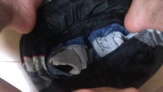 勃起時の円周14.4cm〜14.5cm 本日3回目の射精