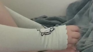 Painting my toes blue in cute gloves! Celebrating self care & Foot massage 