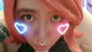 elfa trans dandose un gusto con dildo