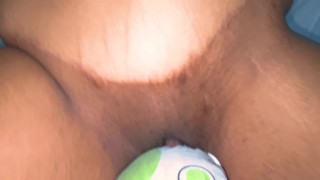 Big clit bitch humping on her pillow