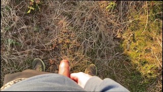 Horny guy takes a piss and handsfree cumshot