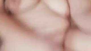 sigo en CUARENTENA ENCERRADA ... estoy caliente quiero pene.....