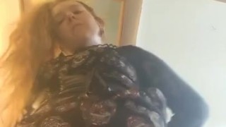 Booty shaking twerking