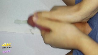 Technique Masturbation #1 tries different handjob techniques