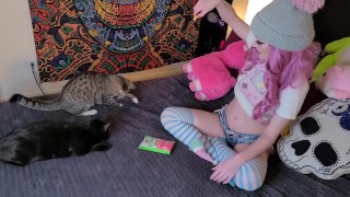Playing with 2 Pussies