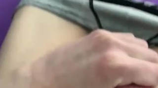 A relaxed morning cumshot