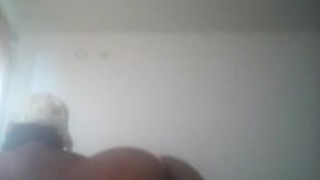 Sexy ebony twerking 
