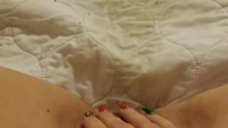 Pissing and playing with my pussy