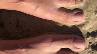 Sexy toes playing in mud ASMR