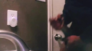 Watching porn while I masturbate