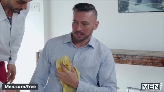 Mencom - Bareback threesome with two hunks