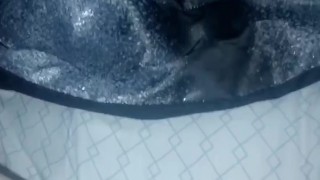 Teen girl gets herself off