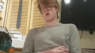 Mikey Sanger - twink fucks himself on toy