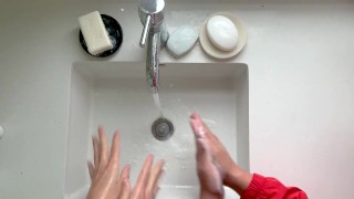 here... comes... Triple!!! We Stan for 6 Hands in this Filthy Never Before 