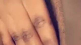 Hoe Gets Juicy All Over Her Fingers
