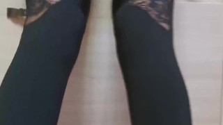 lick your goddess feet