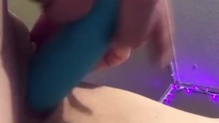 Tight pussy cums so good for you. That drip at the end 