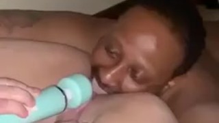 Eating this pussy like a pro