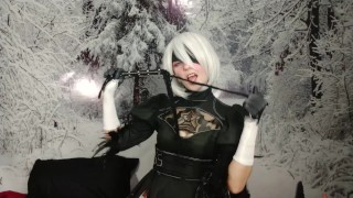 NieR Automata: Games with a whip