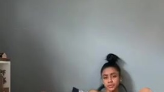 Twerk and squirt featuring my feet