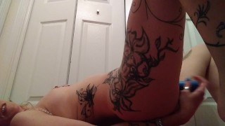 Tattooed milf masturbate