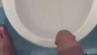 Morning wood & Hot piss